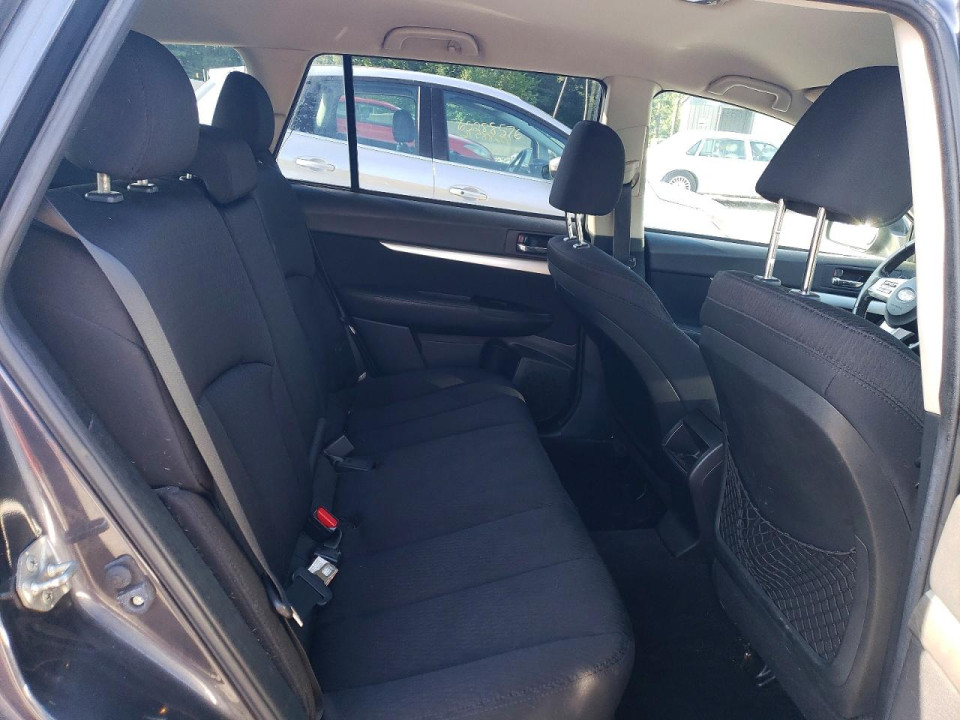 Subaru OUTBACK 2010 — Copart