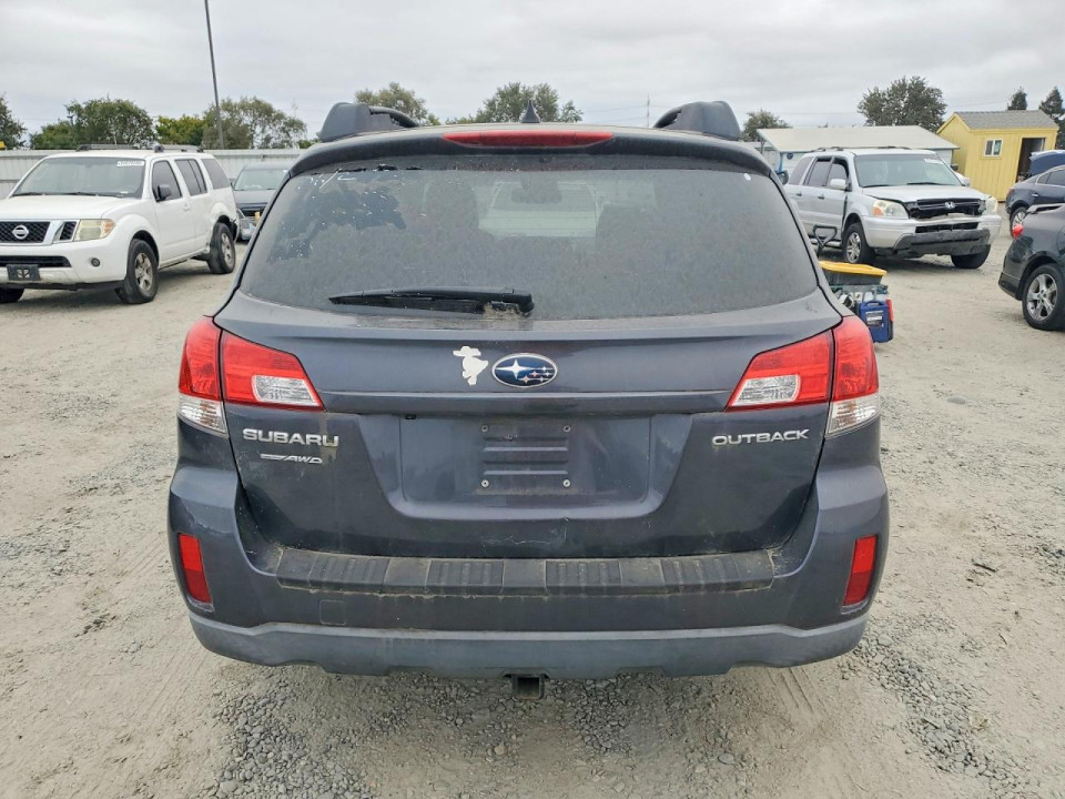 Subaru OUTBACK 2011 — Copart
