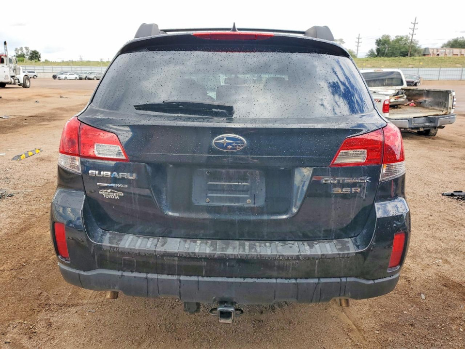 Subaru OUTBACK 2012 — Copart