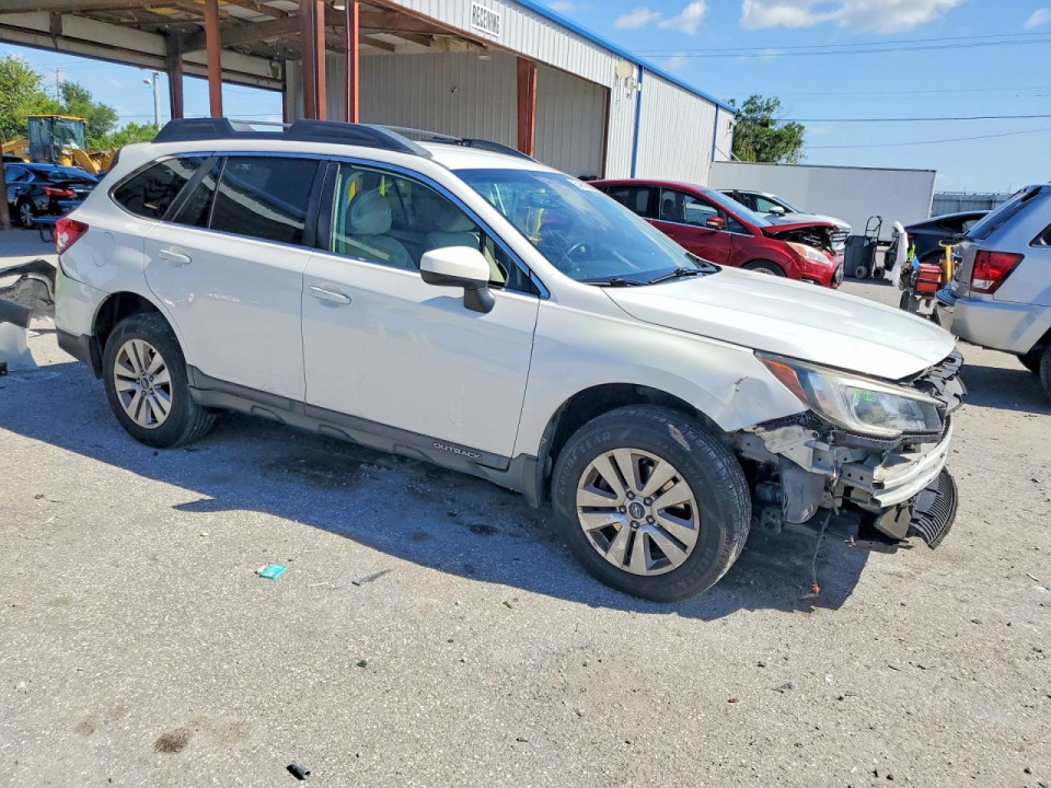 Subaru OUTBACK 2018 — Copart
