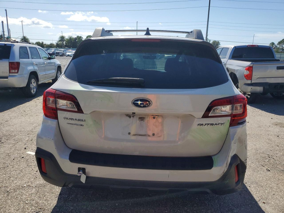 Subaru OUTBACK 2018 — Copart