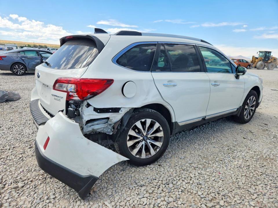 Subaru OUTBACK 2017 — Copart