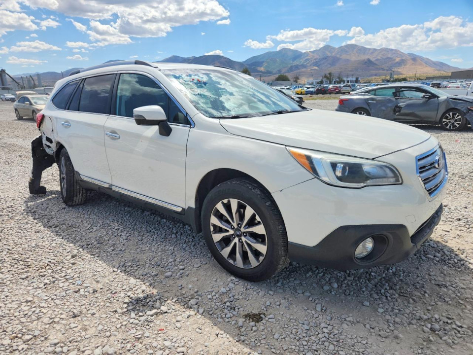 Subaru OUTBACK 2017 — Copart