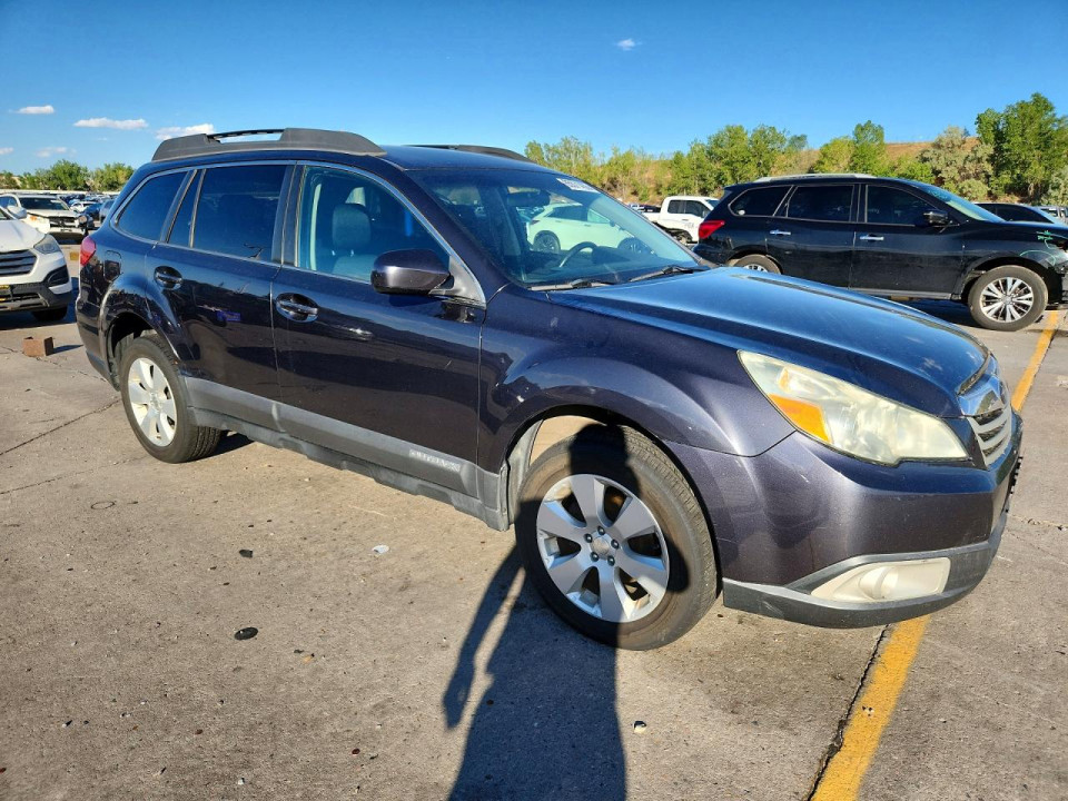 Subaru OUTBACK 2011 — Copart