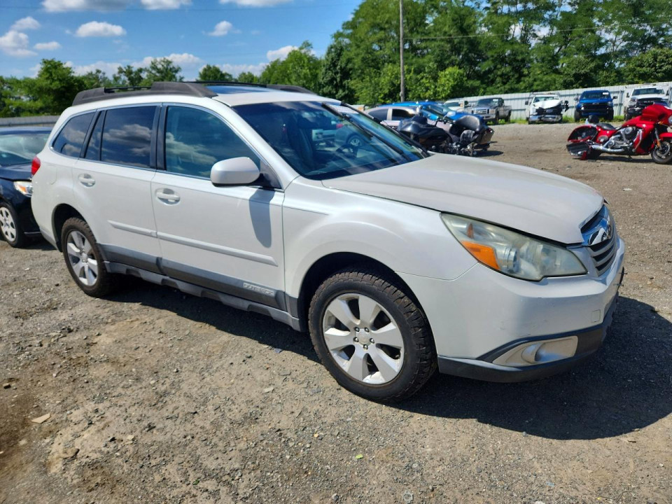 Subaru OUTBACK 2011 — Copart