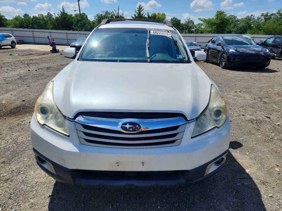 Subaru OUTBACK 2011 — Copart