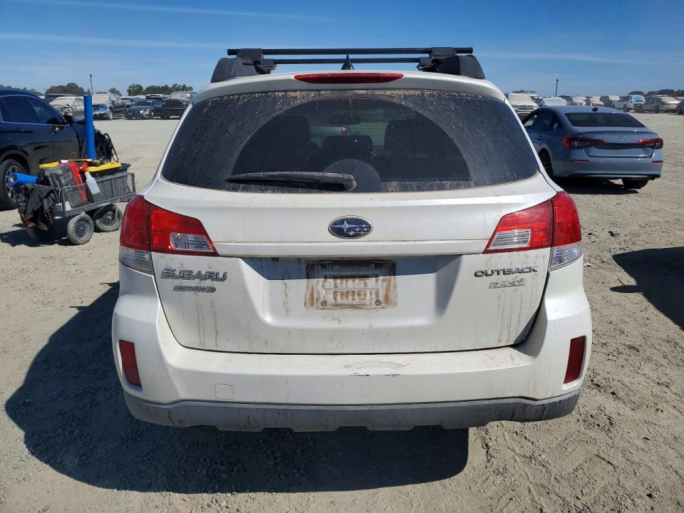 Subaru OUTBACK 2011 — Copart