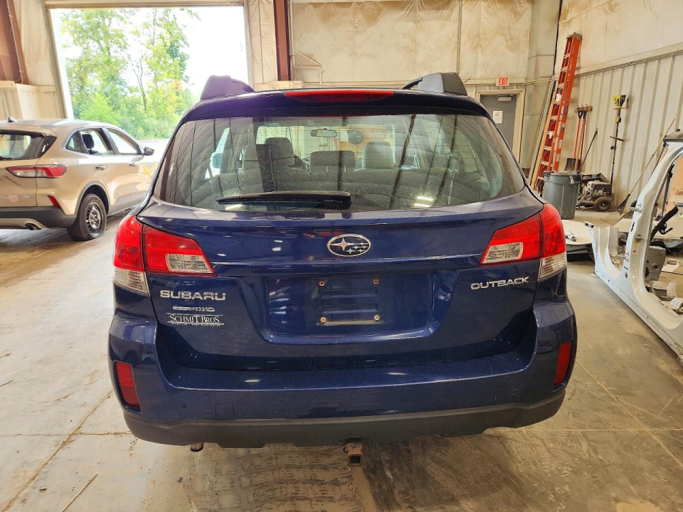 Subaru OUTBACK 2010 — Copart