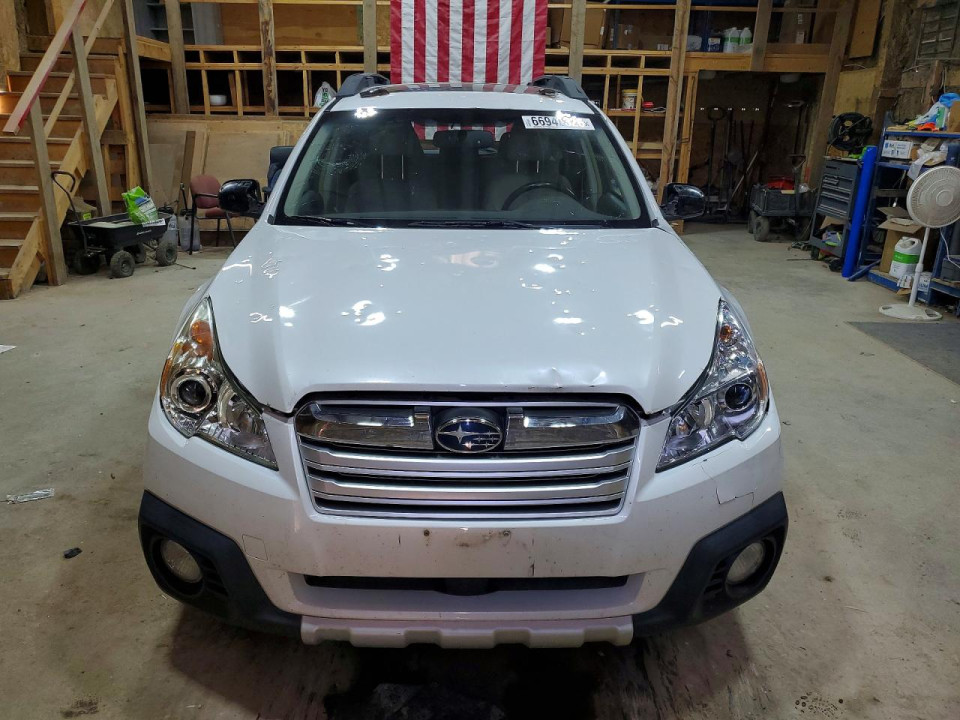 Subaru OUTBACK 2013 — Copart