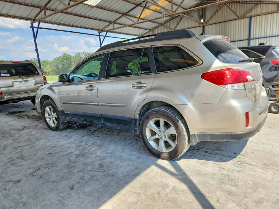 Subaru OUTBACK 2014 — Copart