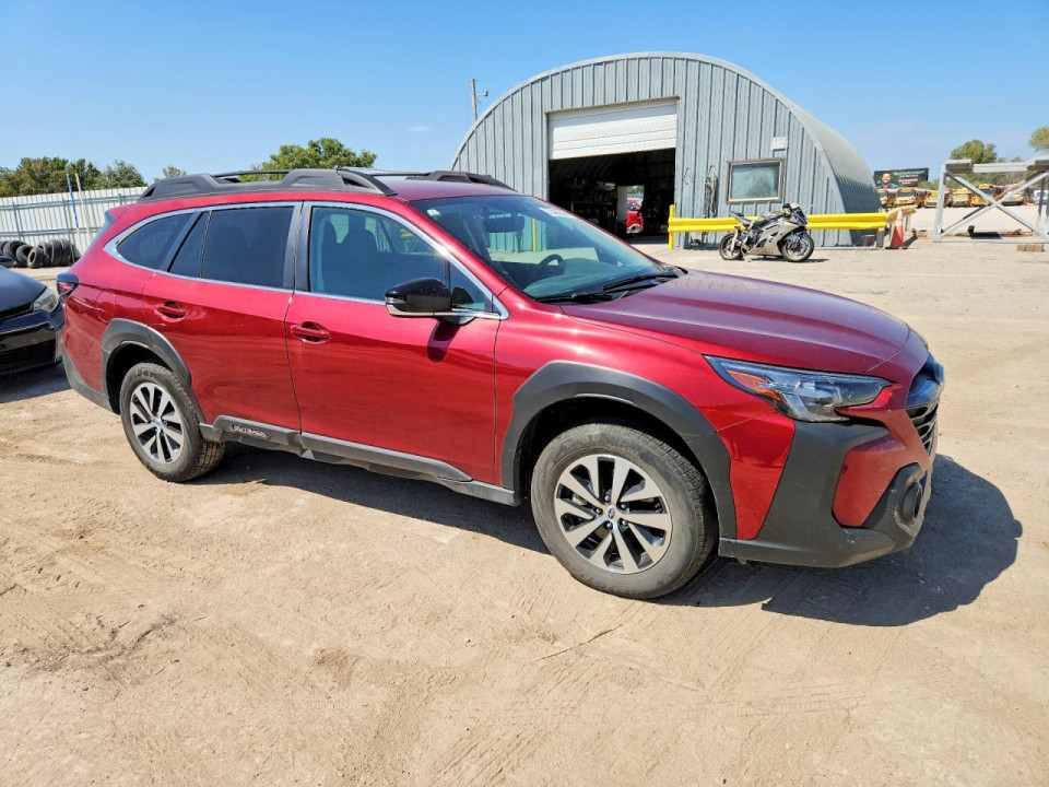Subaru OUTBACK 2025 — Copart
