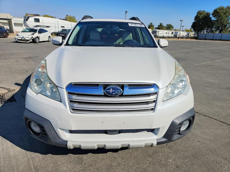 Subaru OUTBACK 2014 — Copart