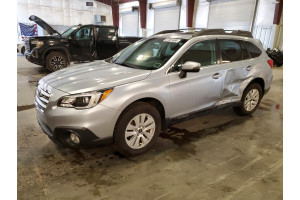 Subaru OUTBACK 2015