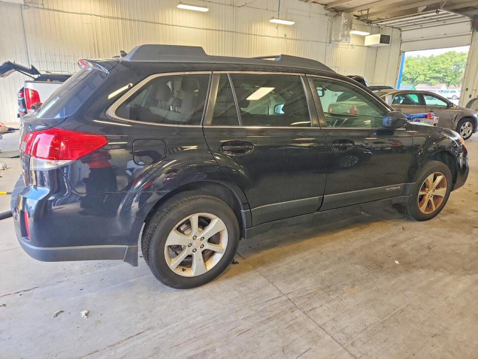 Subaru OUTBACK 2014 — Copart