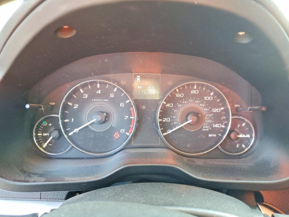Subaru OUTBACK 2011 — Copart