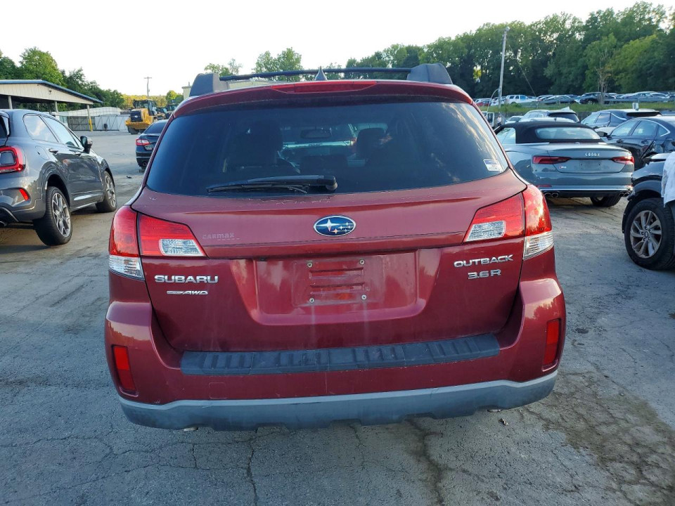 Subaru OUTBACK 2011 — Copart