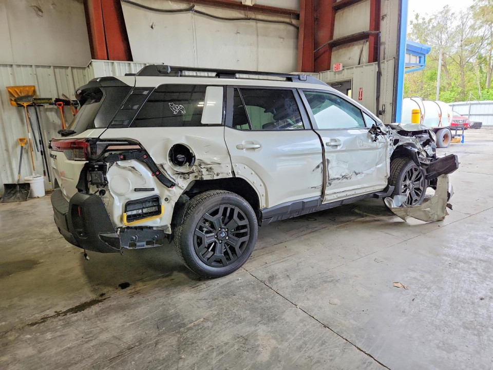 Subaru OUTBACK 2026 — Copart