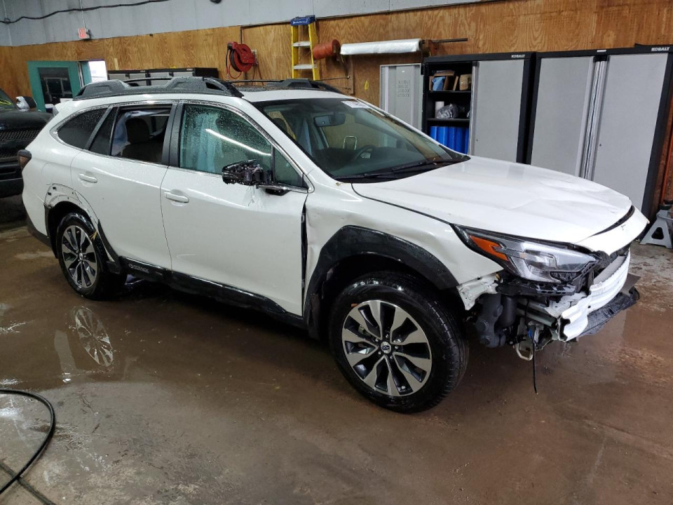 Subaru OUTBACK 2024 — Copart