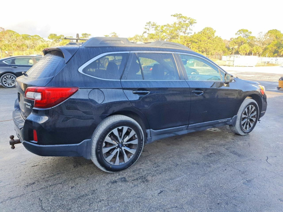 Subaru OUTBACK 2015 — Copart
