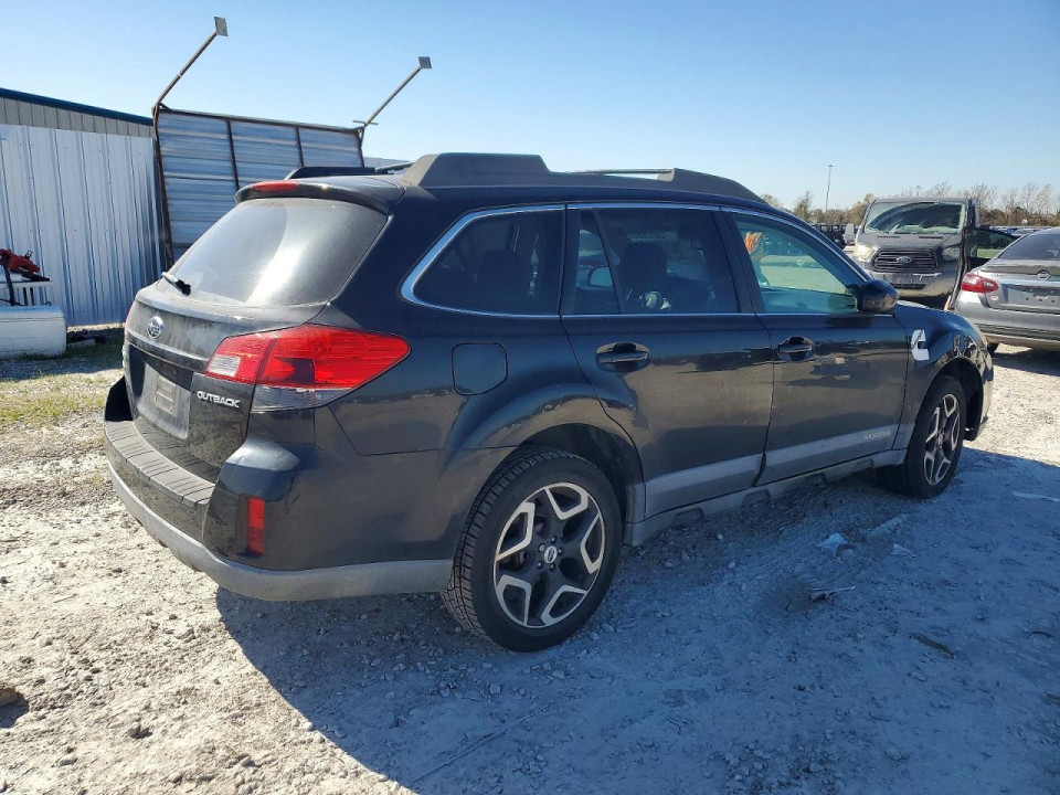 Subaru OUTBACK 2011 — Copart