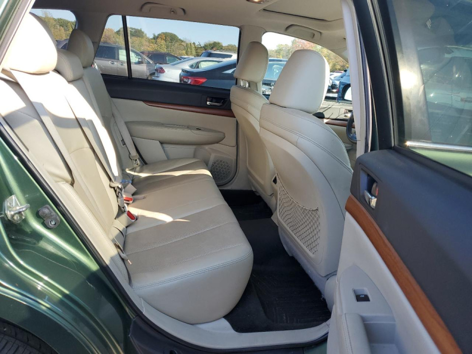 Subaru OUTBACK 2013 — Copart