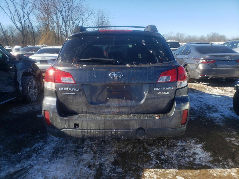 Subaru OUTBACK 2013 — Copart