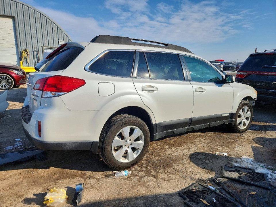 Subaru OUTBACK 2011 — Copart