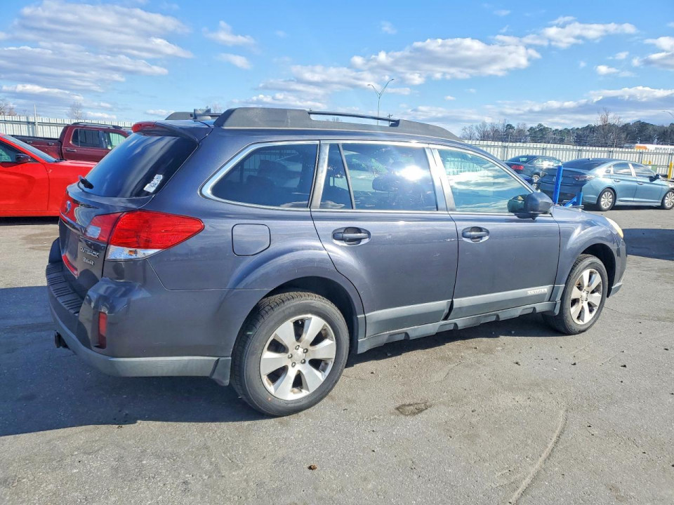 Subaru OUTBACK 2011 — Copart