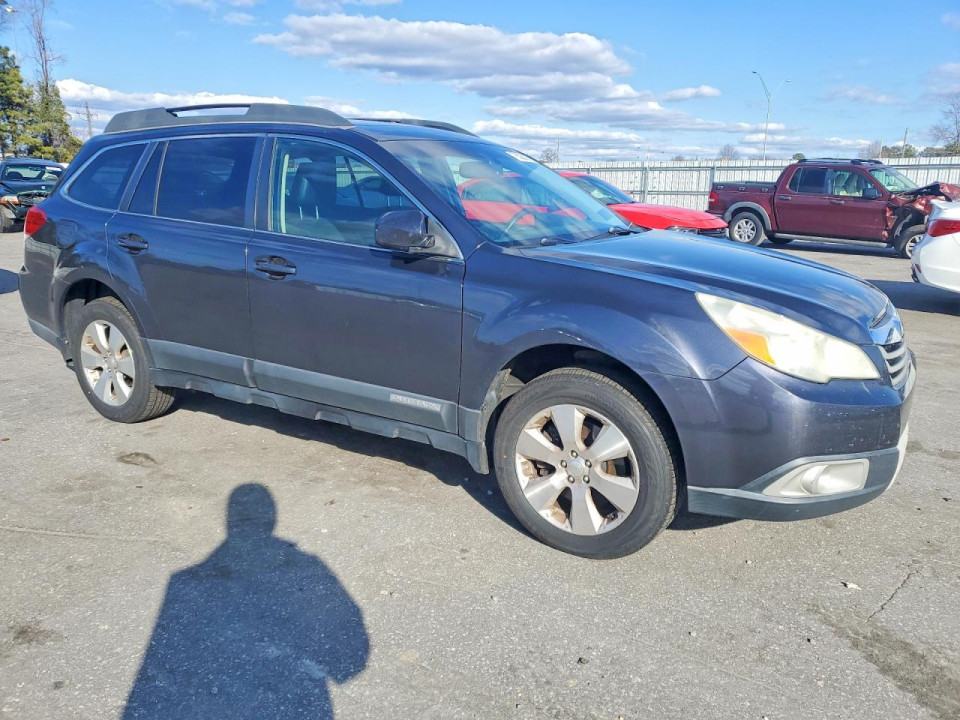 Subaru OUTBACK 2011 — Copart
