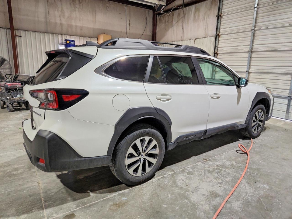 Subaru OUTBACK 2025 — Copart