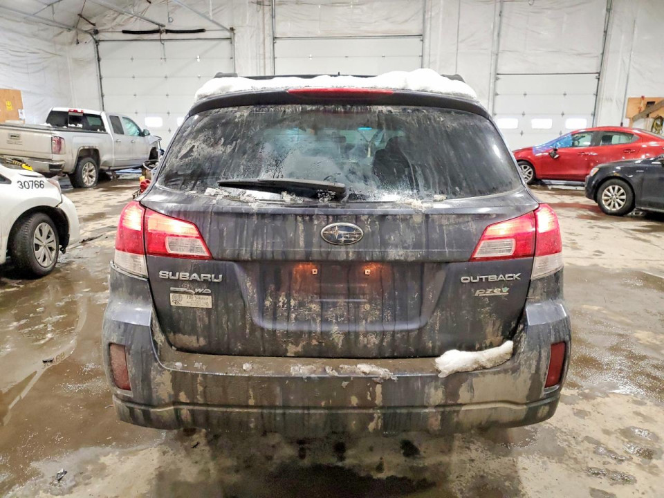 Subaru OUTBACK 2014 — Copart