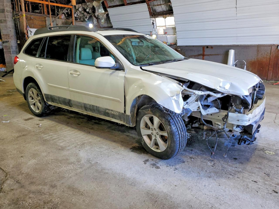 Subaru OUTBACK 2013 — Copart