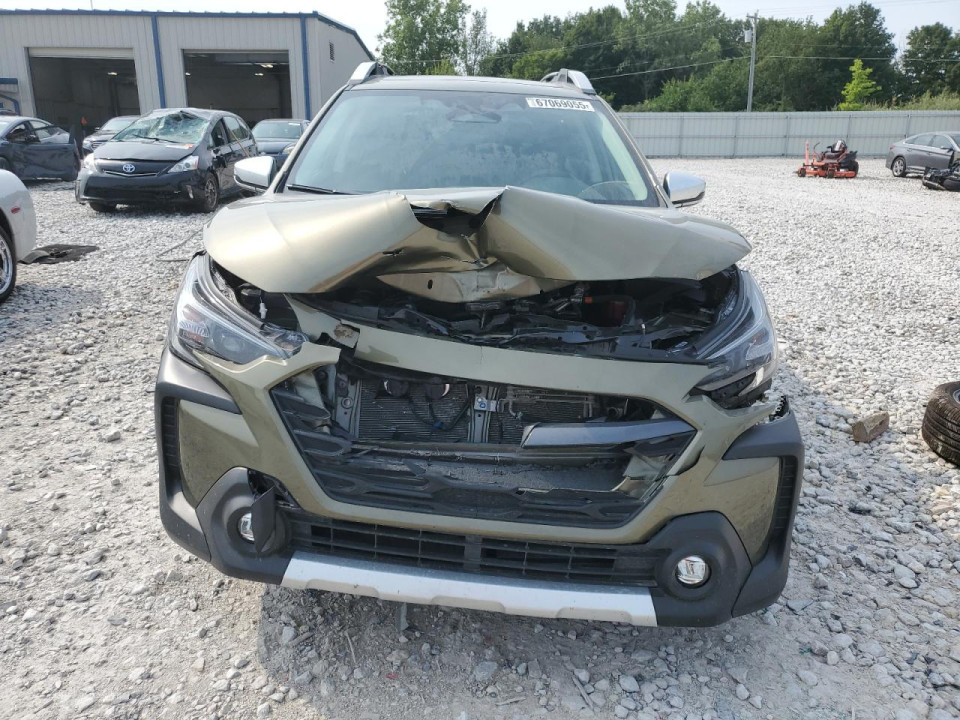 Subaru OUTBACK 2025 — Copart