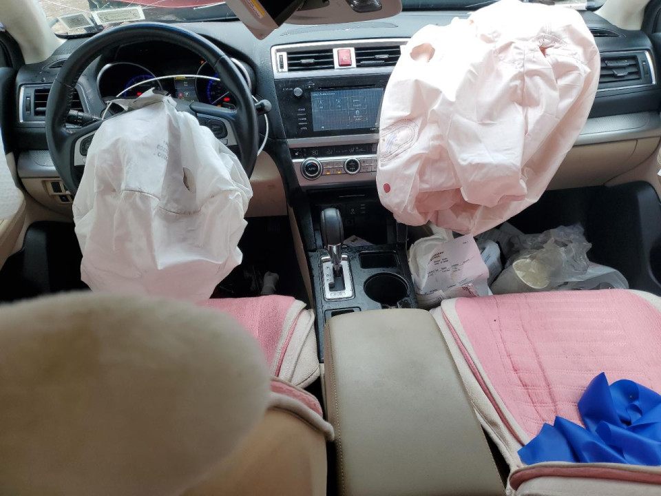 Subaru OUTBACK 2016 — Copart