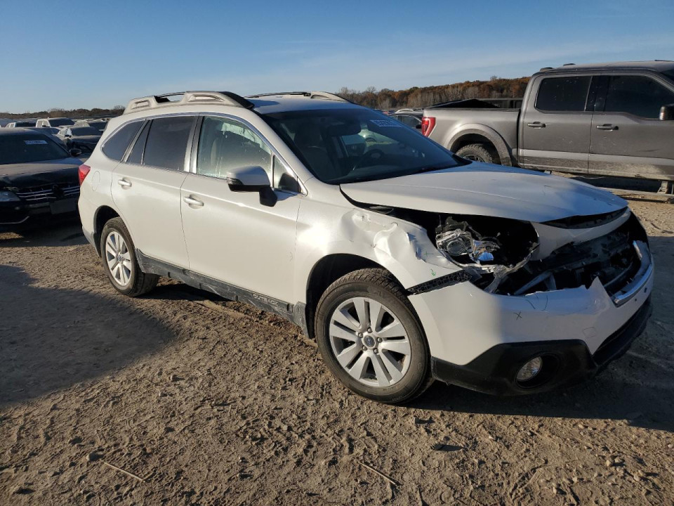 Subaru OUTBACK 2015 — Copart