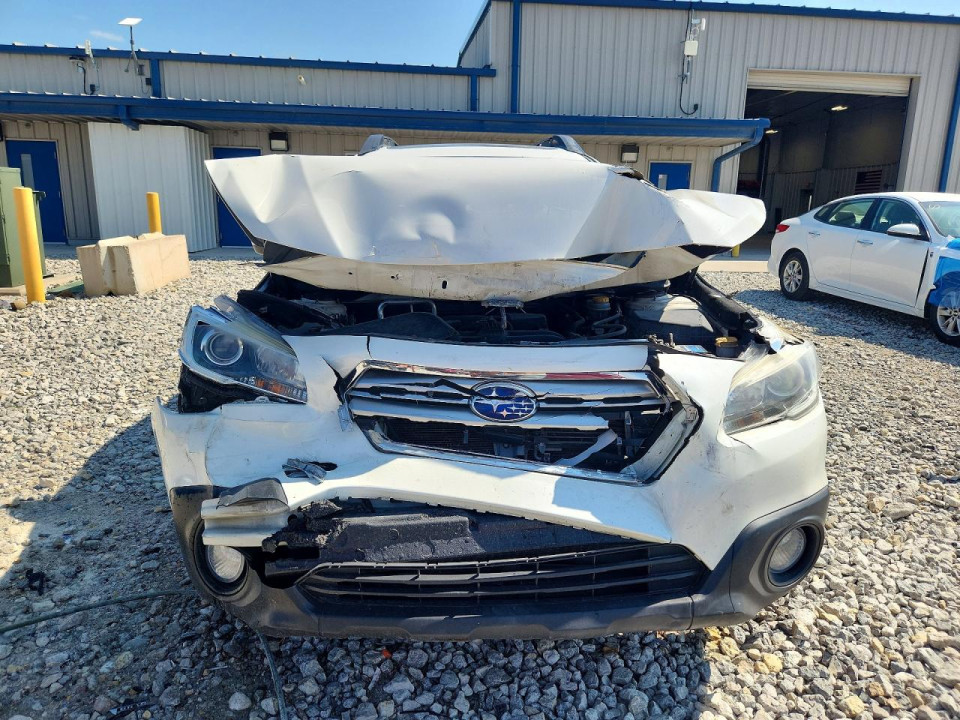 Subaru OUTBACK 2017 — Copart