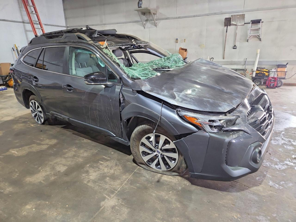 Subaru OUTBACK 2025 — Copart