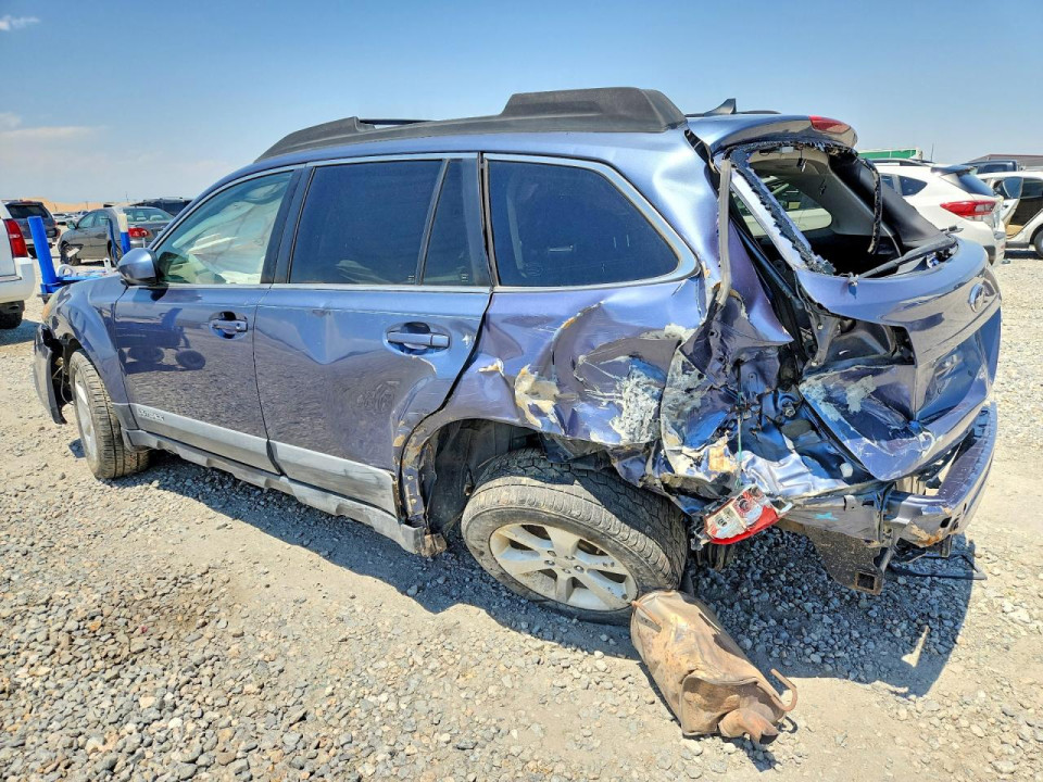 Subaru OUTBACK 2014 — Copart