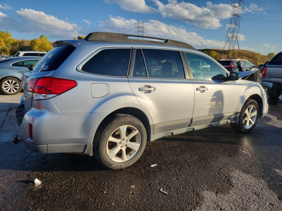 Subaru OUTBACK 2013 — Copart
