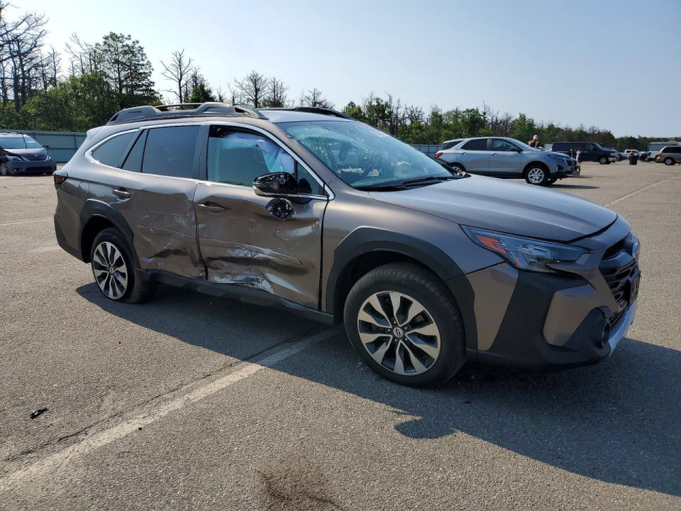 Subaru OUTBACK 2024 — Copart