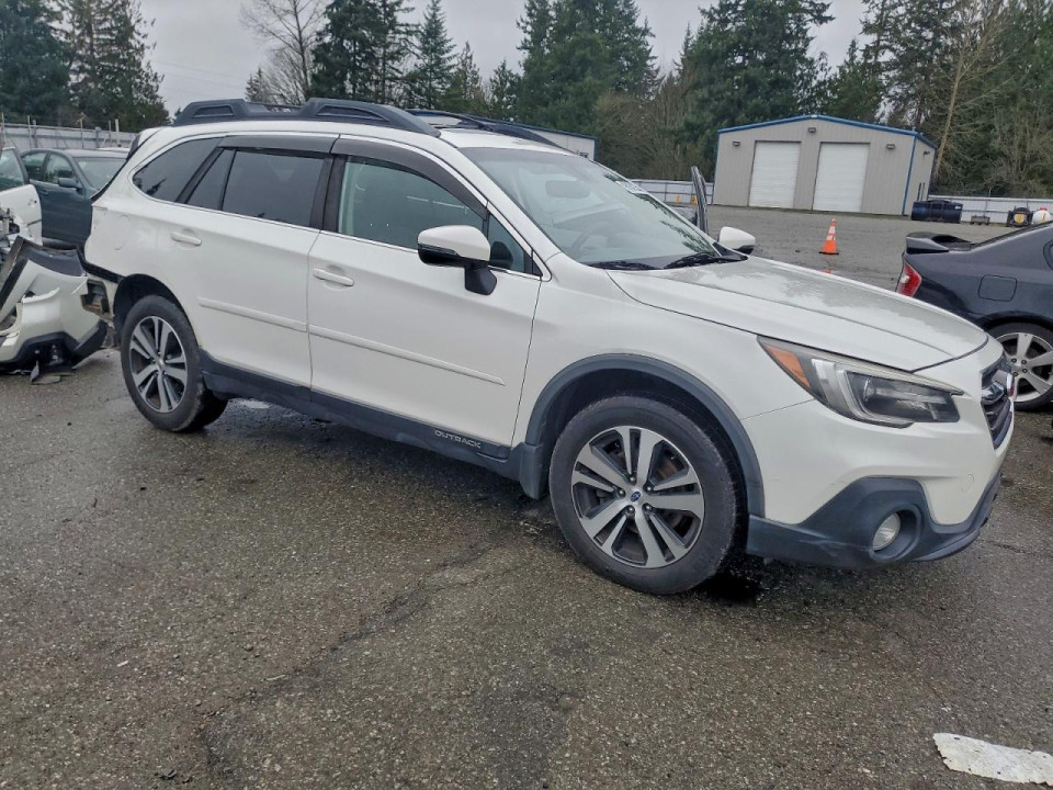 Subaru OUTBACK 2018 — Copart