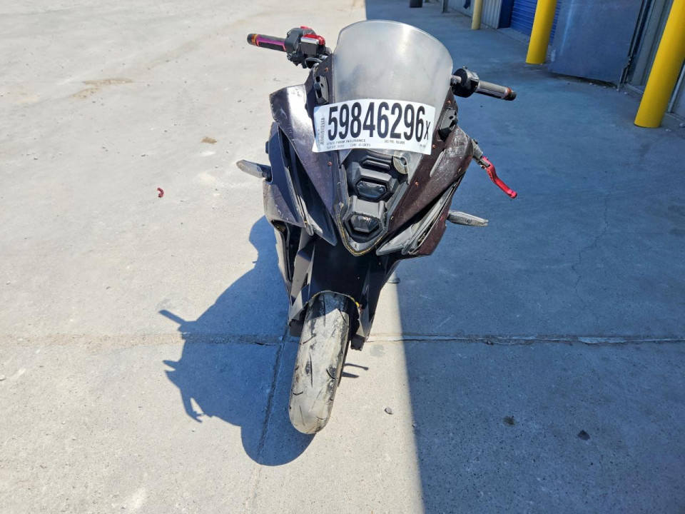 Suzuki GSX800 F 2024 — Copart