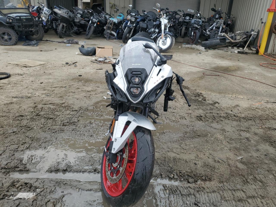 Suzuki GSX800 F 2024 — Copart