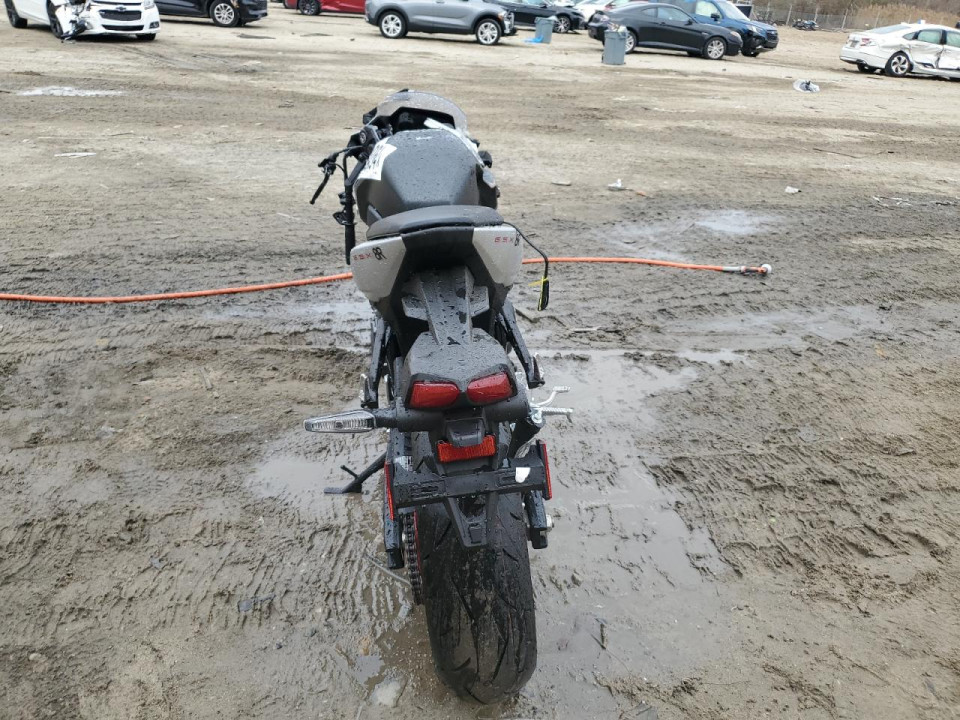 Suzuki GSX800 F 2024 — Copart