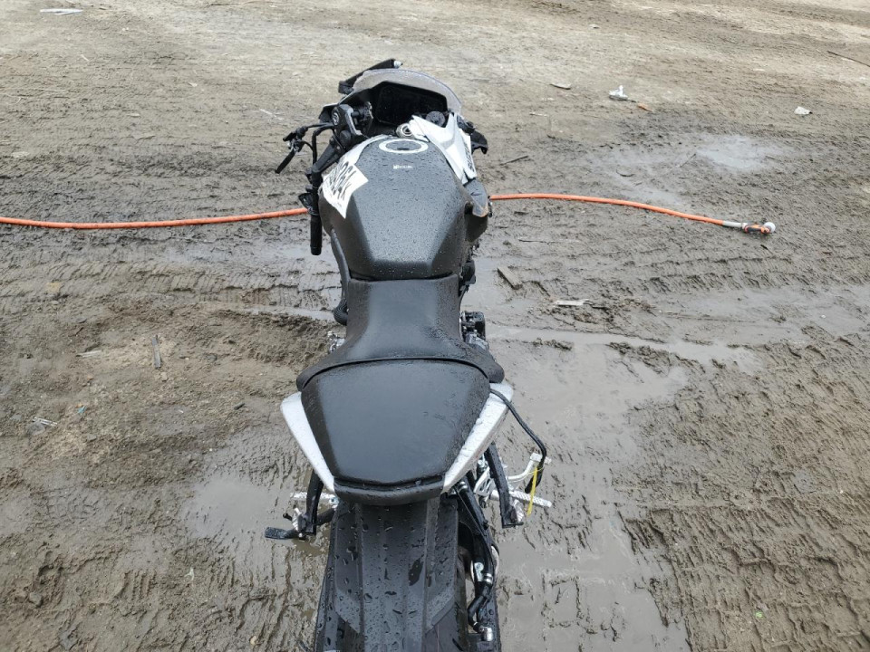 Suzuki GSX800 F 2024 — Copart