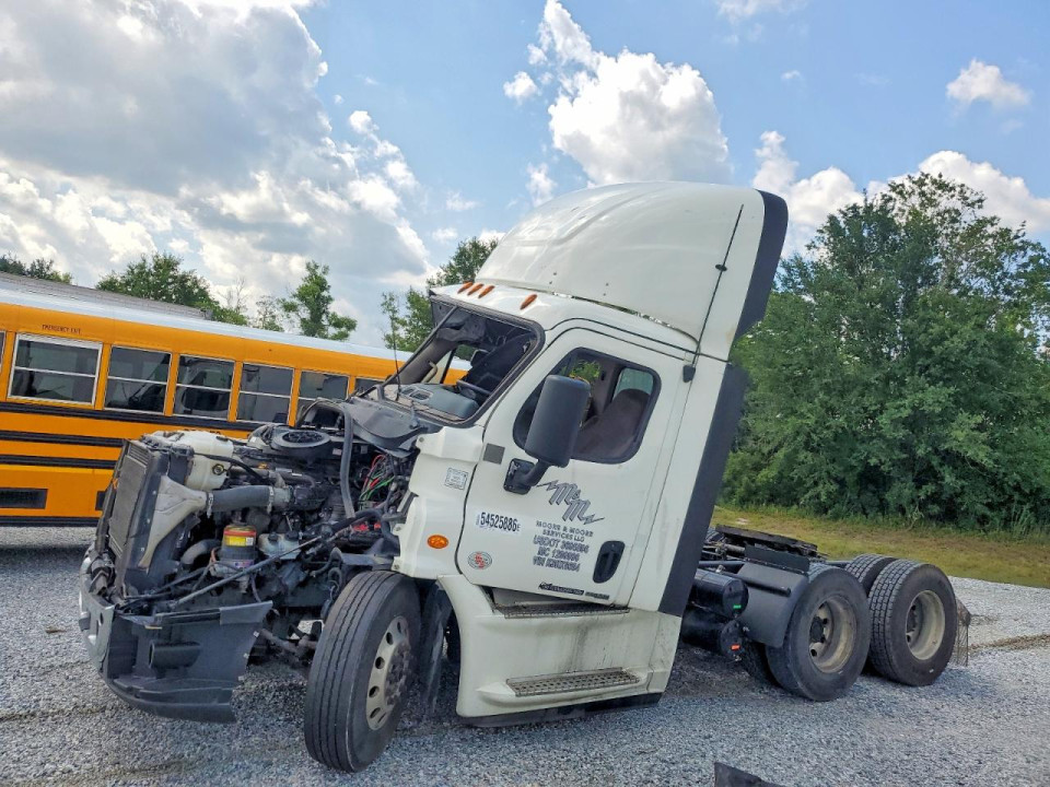 Suzuki CASCADIA 125 SEMI TRUCK 2019 — Copart