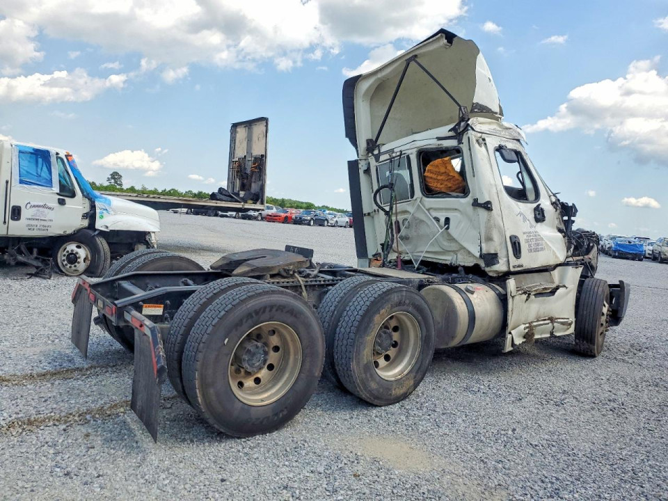 Suzuki CASCADIA 125 SEMI TRUCK 2019 — Copart