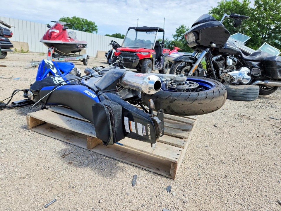 Suzuki DIRTBIKE 2024 — Copart