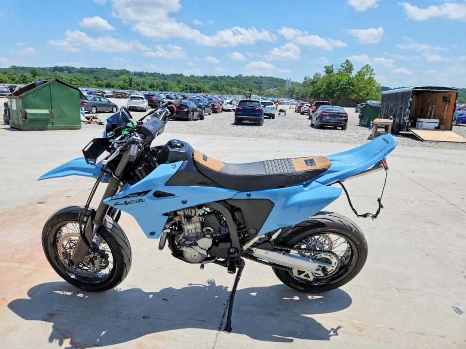 Suzuki DIRTBIKE 2025 — Copart
