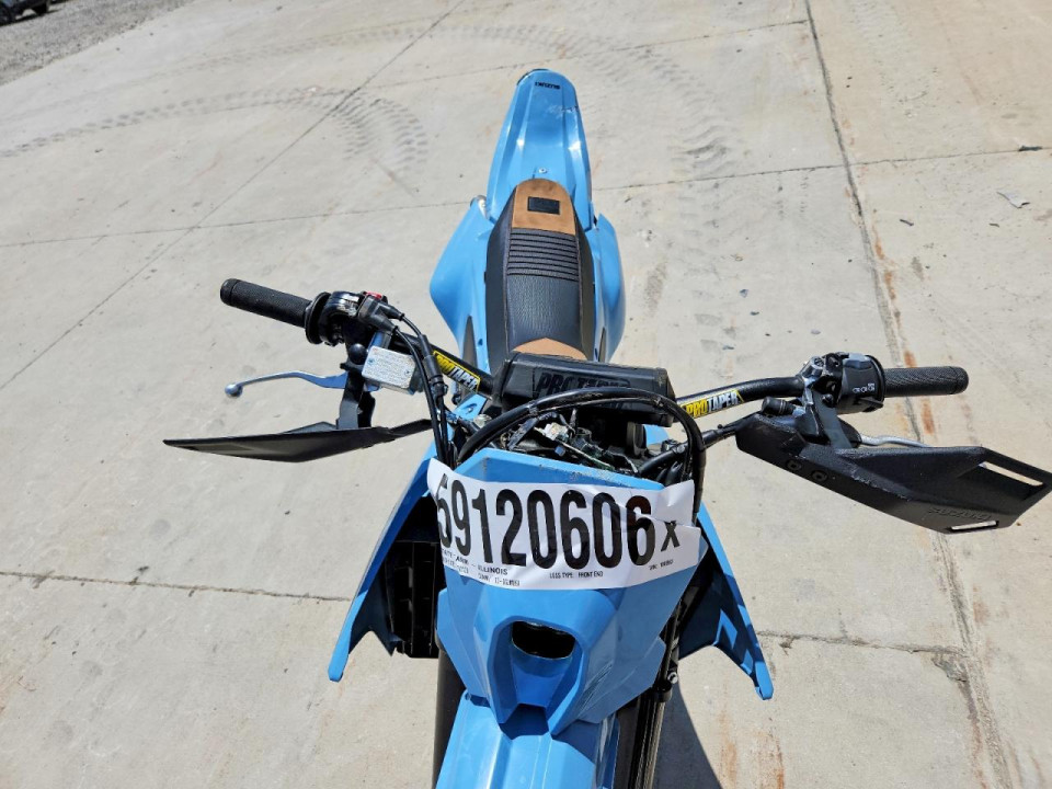 Suzuki DIRTBIKE 2025 — Copart